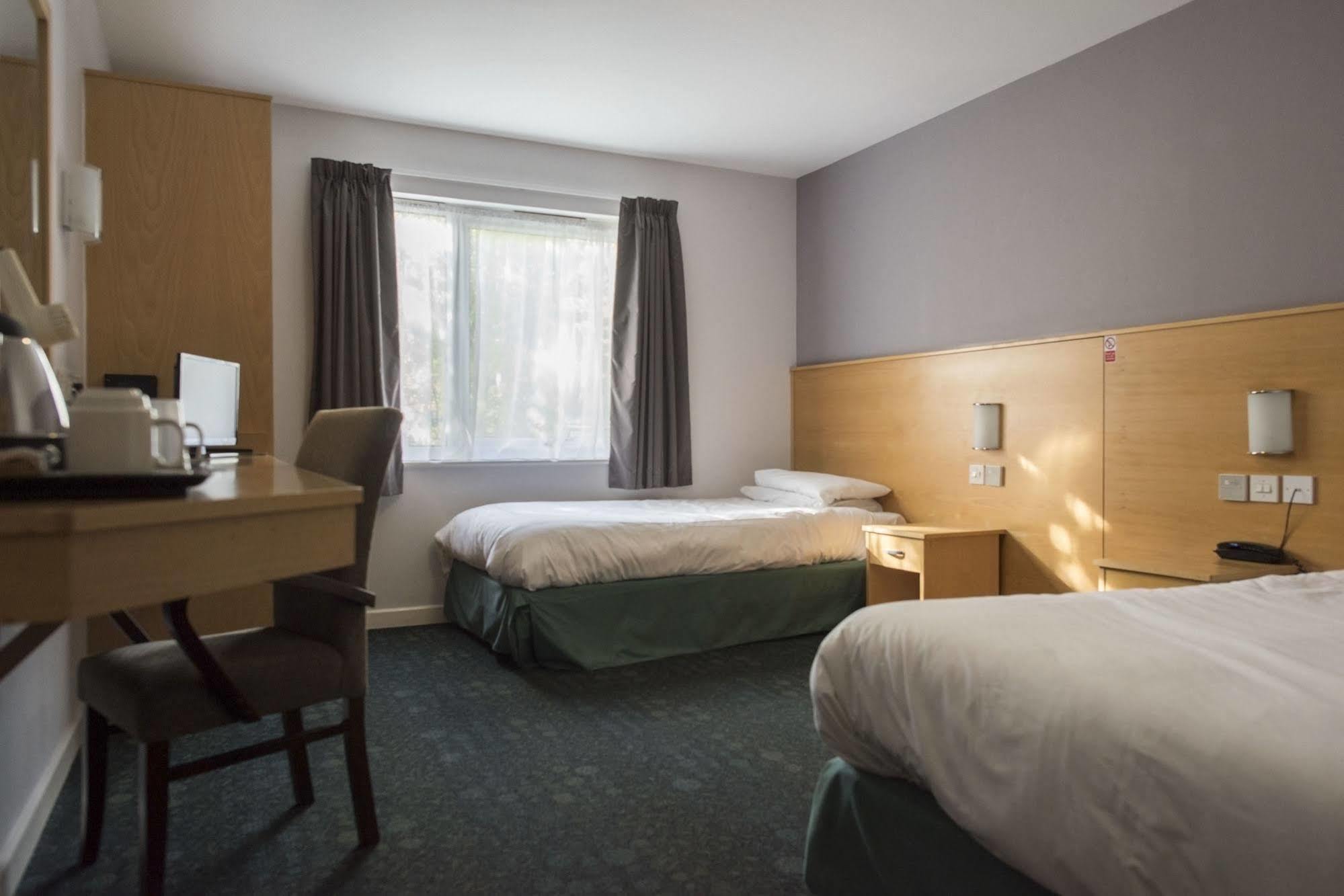 The Olympic Lodge Aylesbury  Luaran gambar